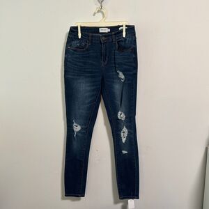 True Craft Distressed Skinny Jeans Size 7